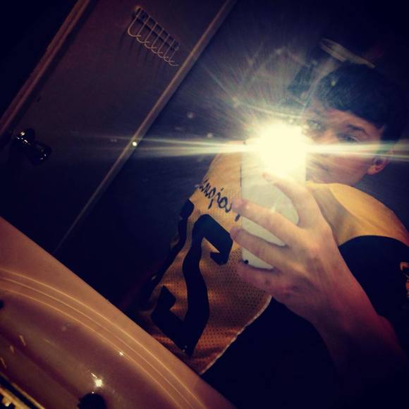 Meet your Posher, Sam - Picture 1 of 1